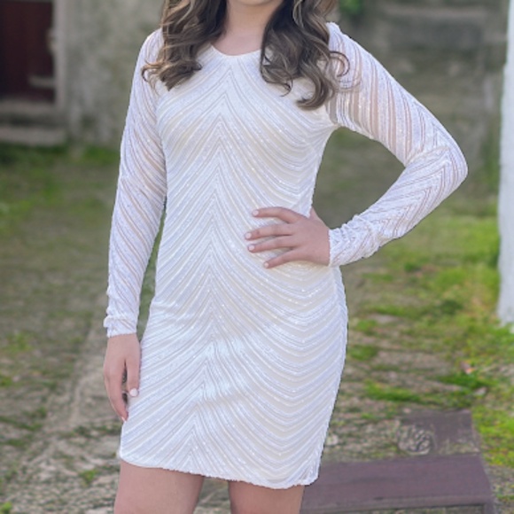 Dresses & Skirts - Women’s White Prom Dress Sequin
